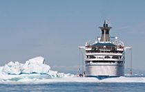 MS Delphin in Grönland